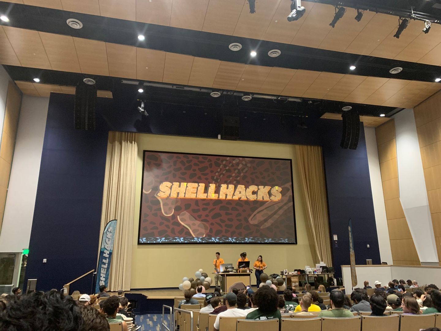 Shellhacks 2024 winner with Latinnect